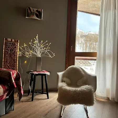 Giomein, Di Charme Artistico ,cir 0279